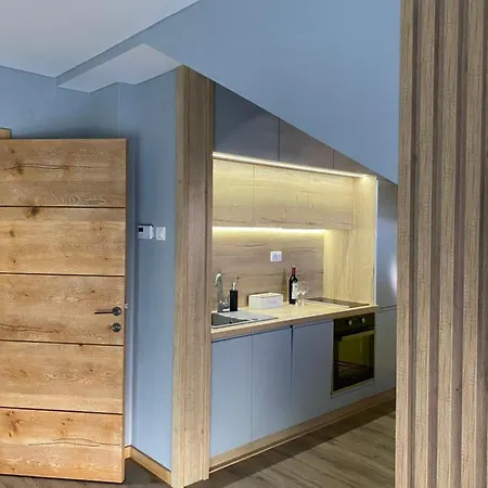 Iris * Vrnjačka Banja